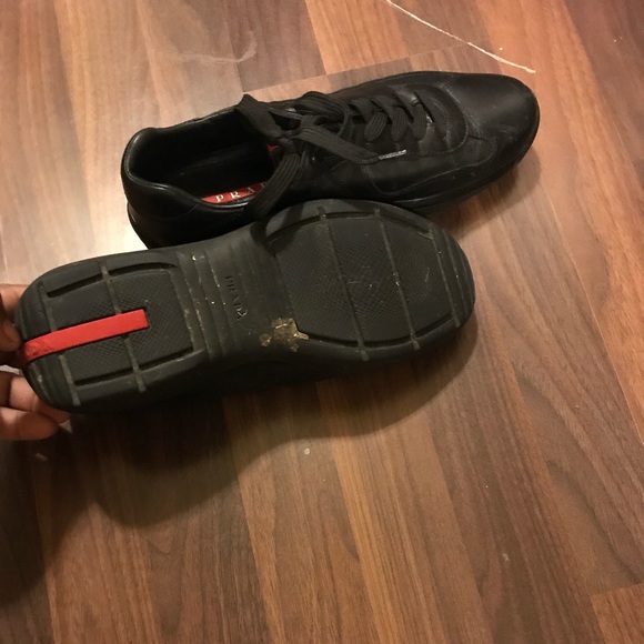 Prada shoes - Picture 1 of 2